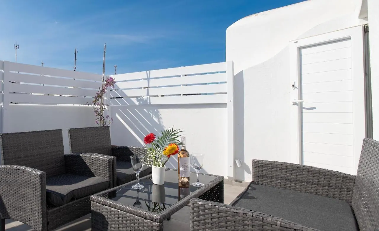The Mykonos Bougainvillea Townhouse Mykonos Town Villa